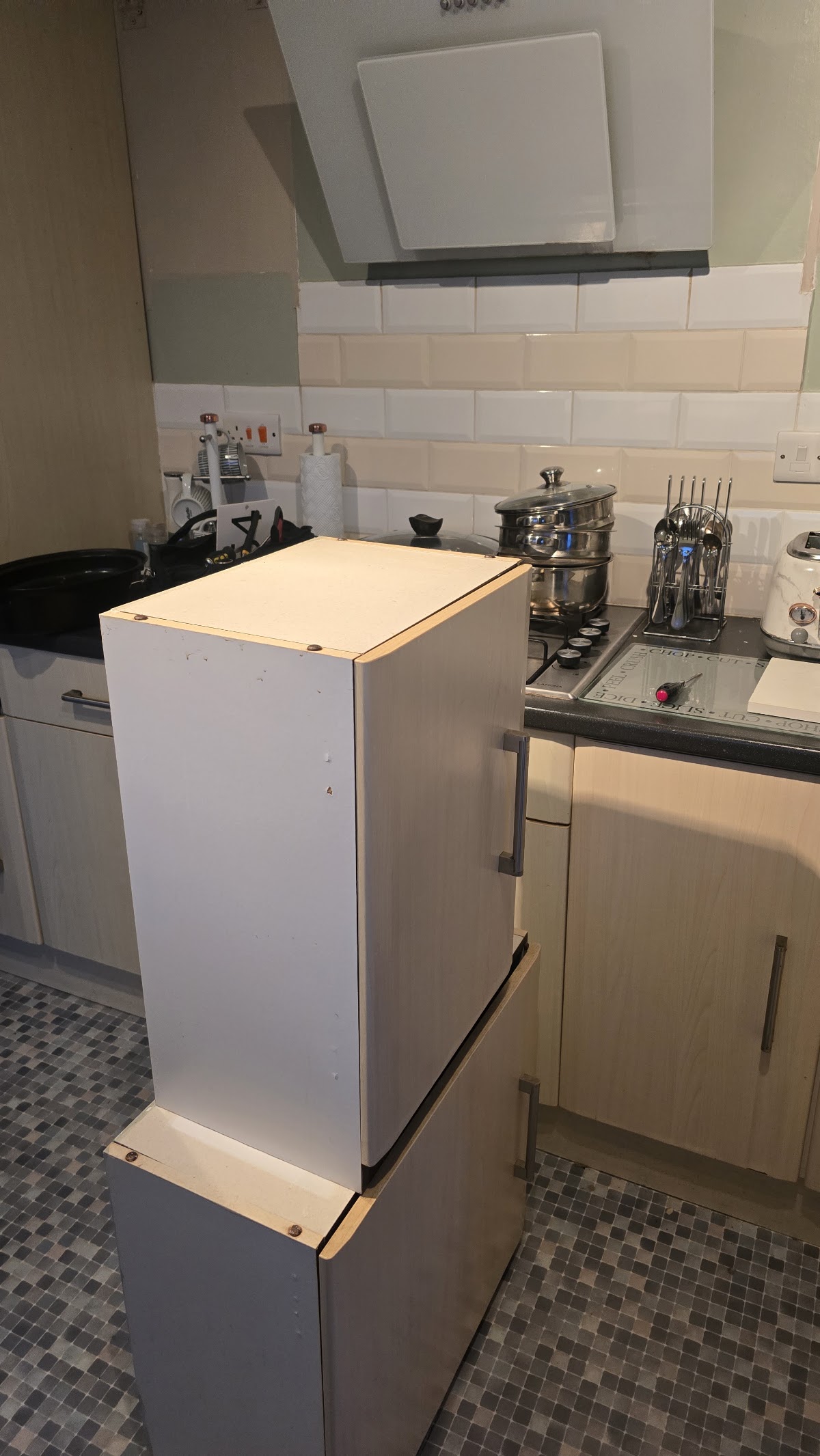 Kitchen cabinet unit fitted in a Peterborough home